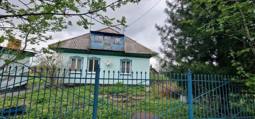 Дом в Кемеровская область, Мысковский городской округ, пос. Бородино ... - Фото 1