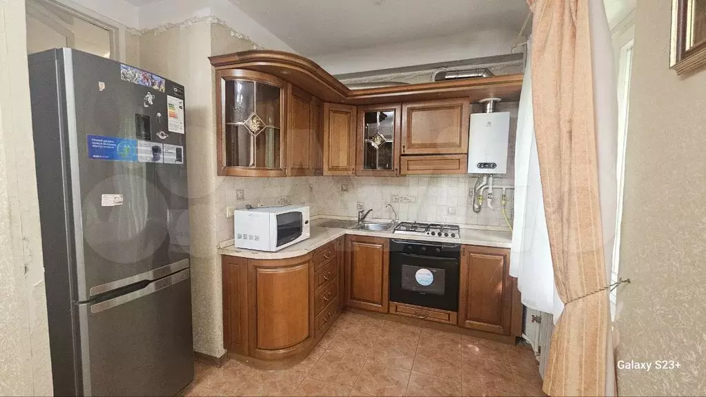 3-к. квартира, 64 м, 2/5 эт. - Фото 0