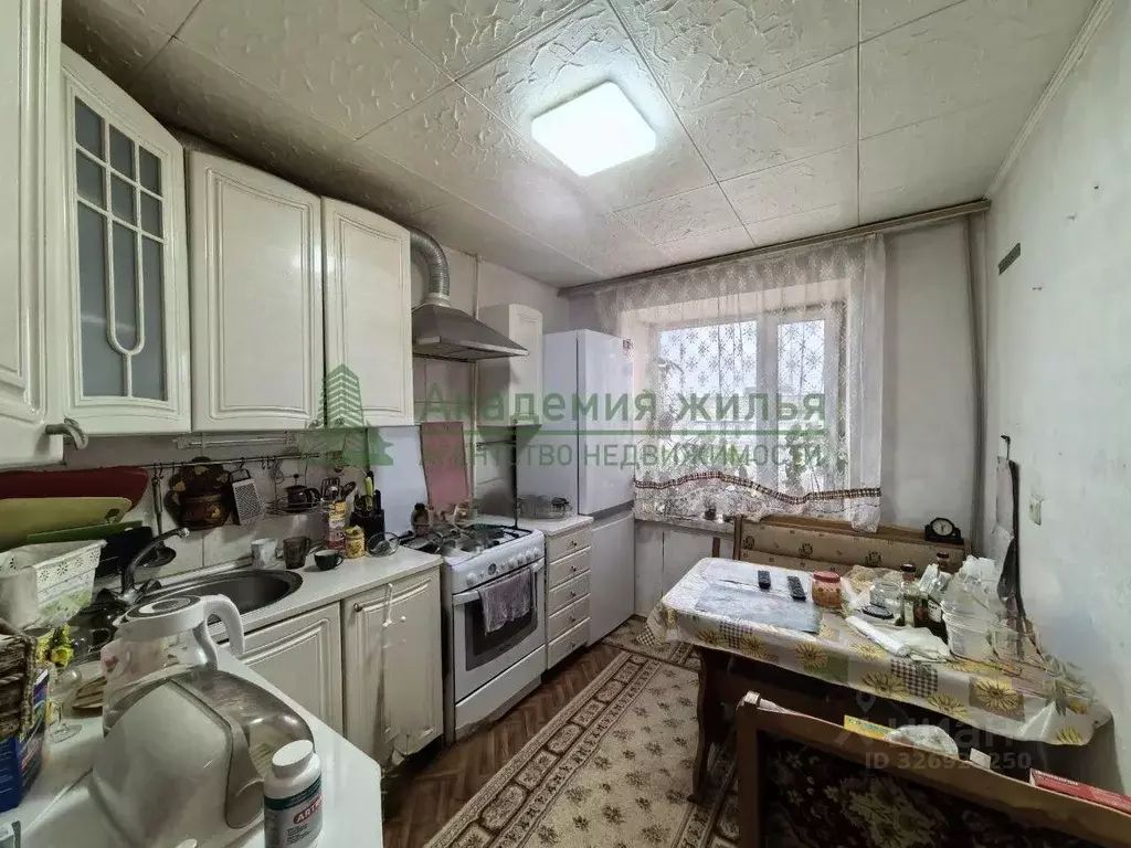 4-к кв. Саратовская область, Саратов ул. Имени Н.И. Крылова, 1 (87.0 ... - Фото 1