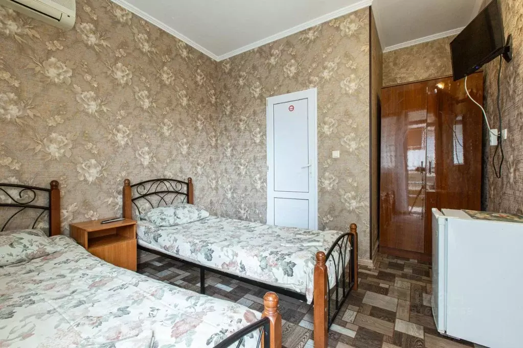 Комната Краснодарский край, Сочи Адлер жилрайон, ул. Аллейная, 3А ... - Фото 0