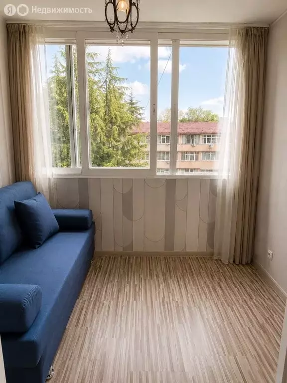 2-комнатная квартира: Сочи, микрорайон Центральный, улица Роз, 54 (52 ... - Фото 1