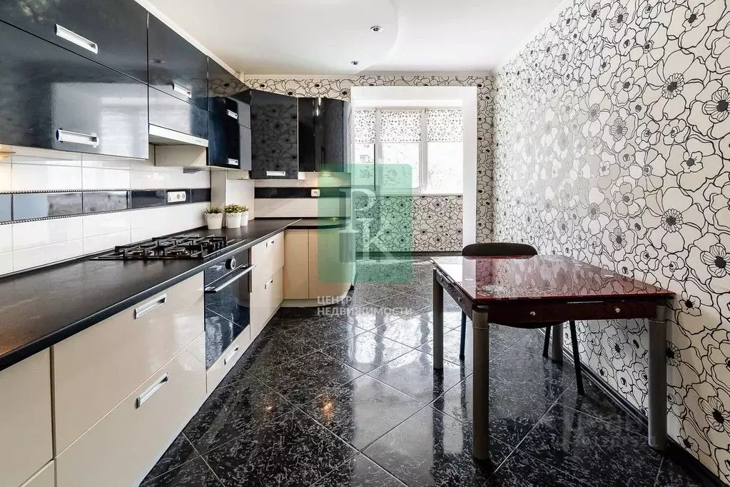 1-к кв. Севастополь ул. Маршала Геловани, 18Б (45.0 м) - Фото 2