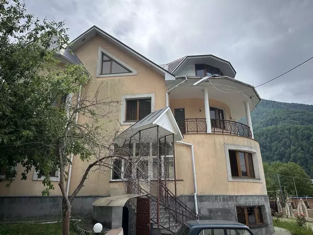 Дом в Краснодарский край, Сочи Красная Поляна пгт,  (700 м) - Фото 2