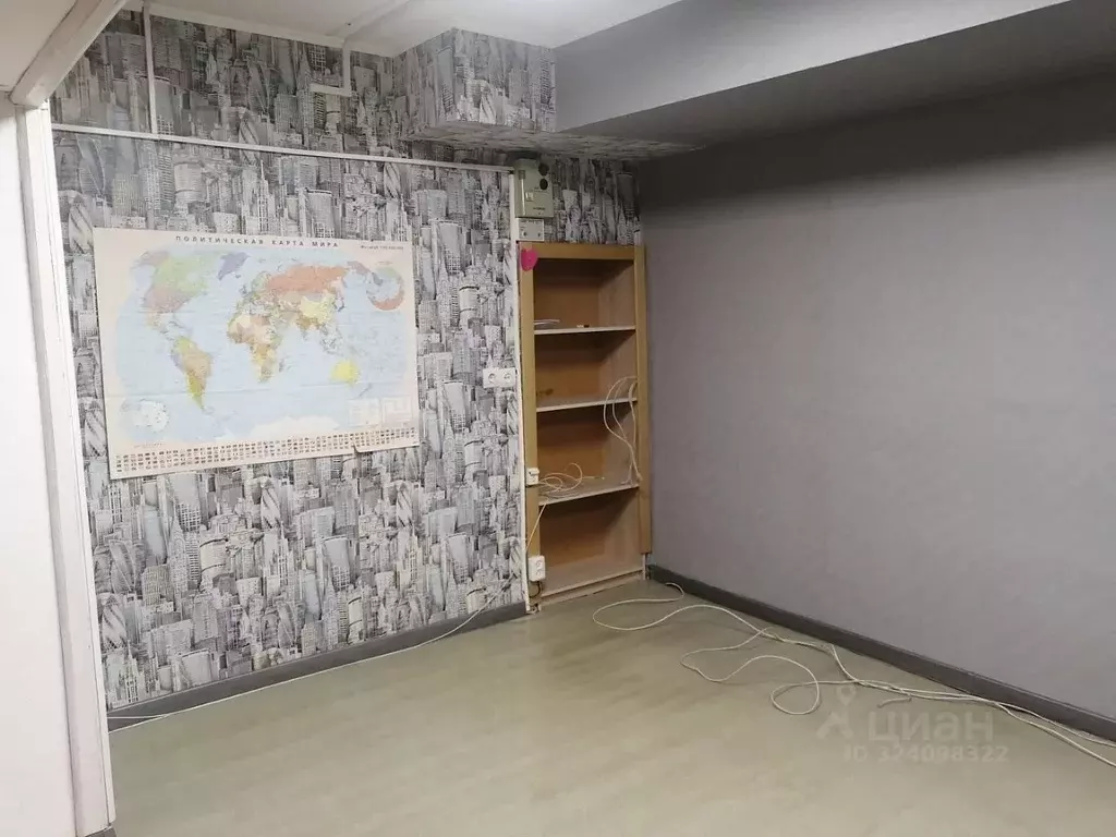 Помещение свободного назначения в Бурятия, Улан-Удэ просп. Строителей, ... - Фото 1