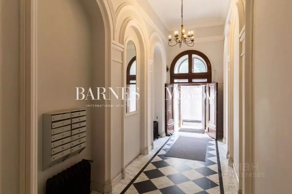 2-к кв. Санкт-Петербург Большая Конюшенная ул., 13 (64.2 м) - Фото 2