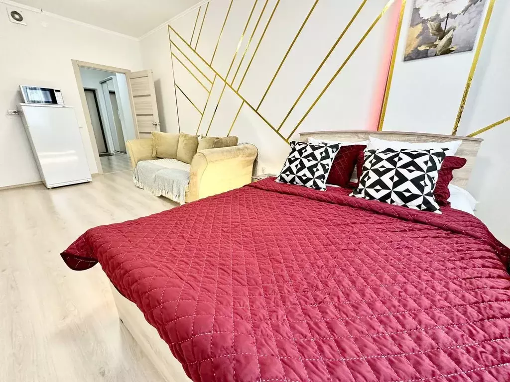 Студия Свердловская область, Екатеринбург ул. Чапаева, 79 (33.0 м) - Фото 1