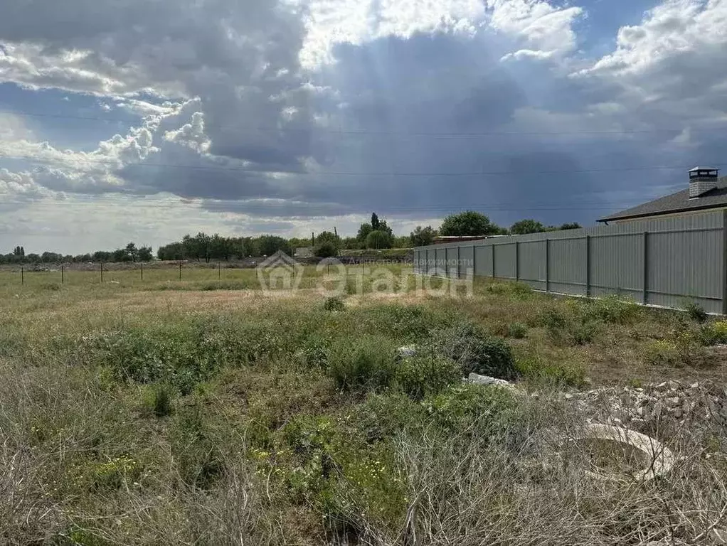 Участок в Волгоградская область, Краснослободск Среднеахтубинский ... - Фото 1