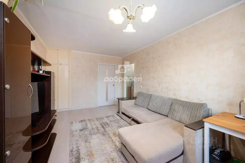 2-к кв. Свердловская область, Екатеринбург ул. Шаумяна, 98к2 (44.4 м) - Фото 1