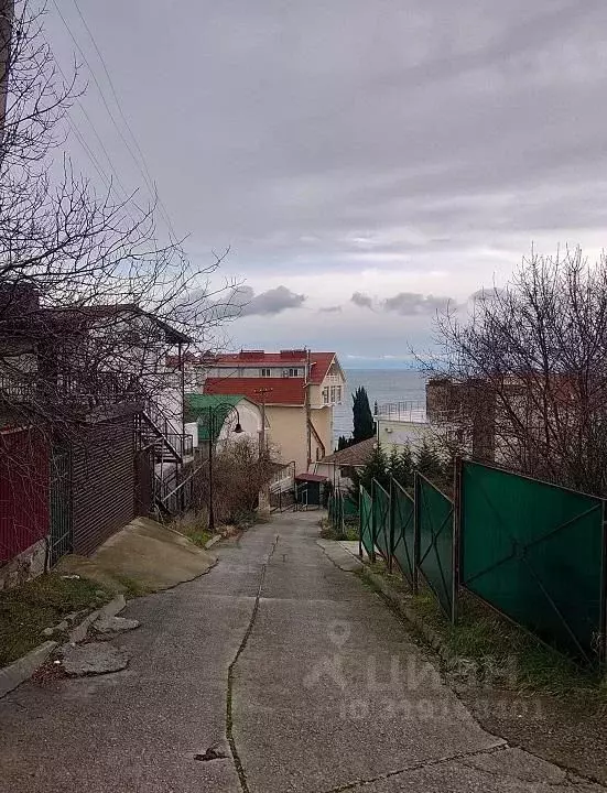 Участок в Крым, Алушта ул. Набережная, 25к1 (37.0 сот.) - Фото 1