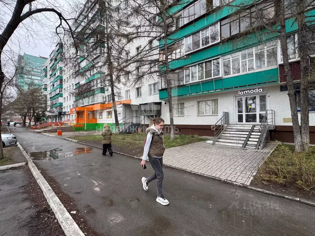 Торговая площадь в Челябинская область, Челябинск Комсомольский ... - Фото 0