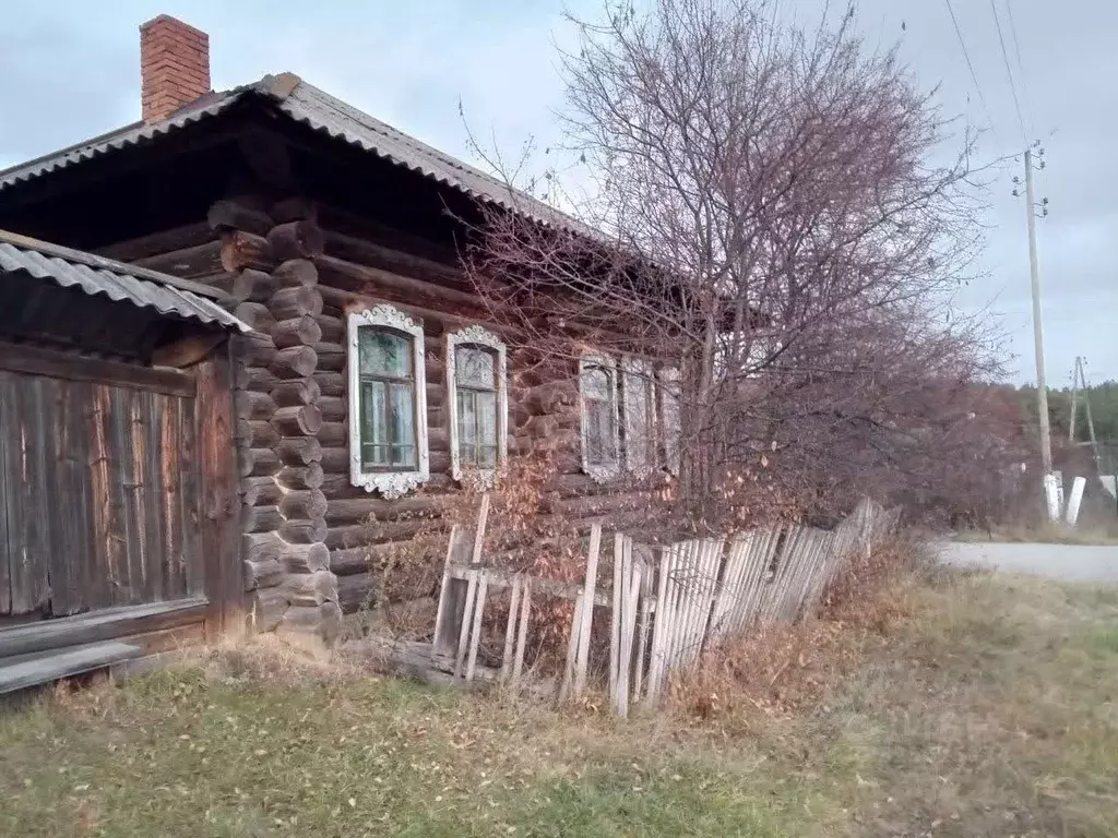 Дом в Свердловская область, Тугулымский муниципальный округ, д. Гурина ... - Фото 1