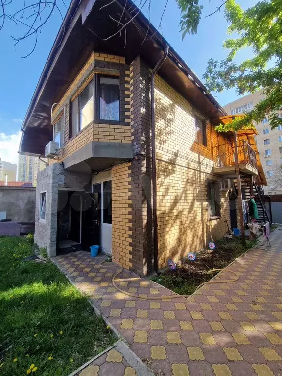 2-к. квартира, 42 м, 1/2 эт. - Фото 1