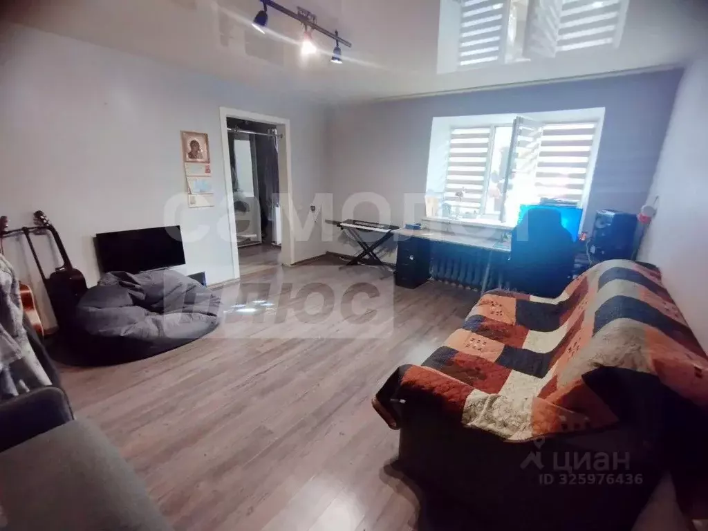 2-к кв. Крым, Симферополь ул. Дыбенко, 48 (50.0 м) - Фото 1