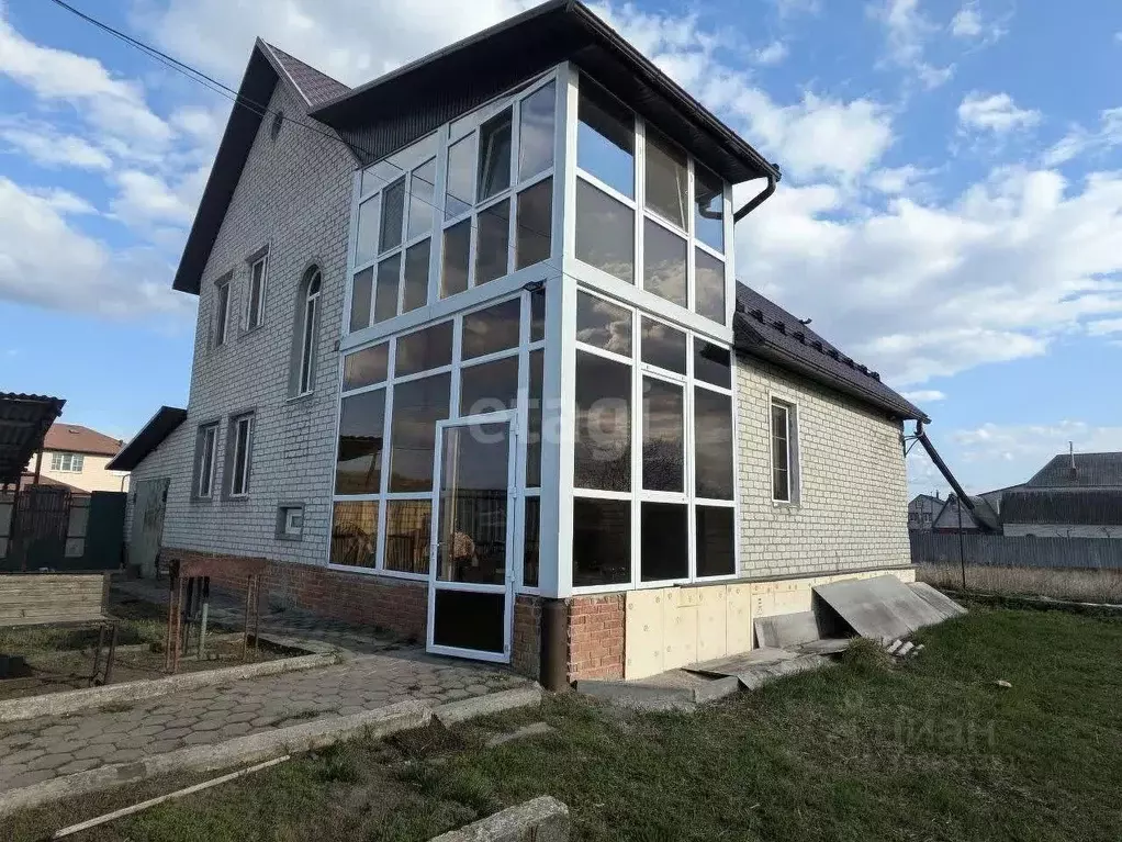 Дом в Белгородская область, Шебекино Привольная ул. (160 м) - Фото 0