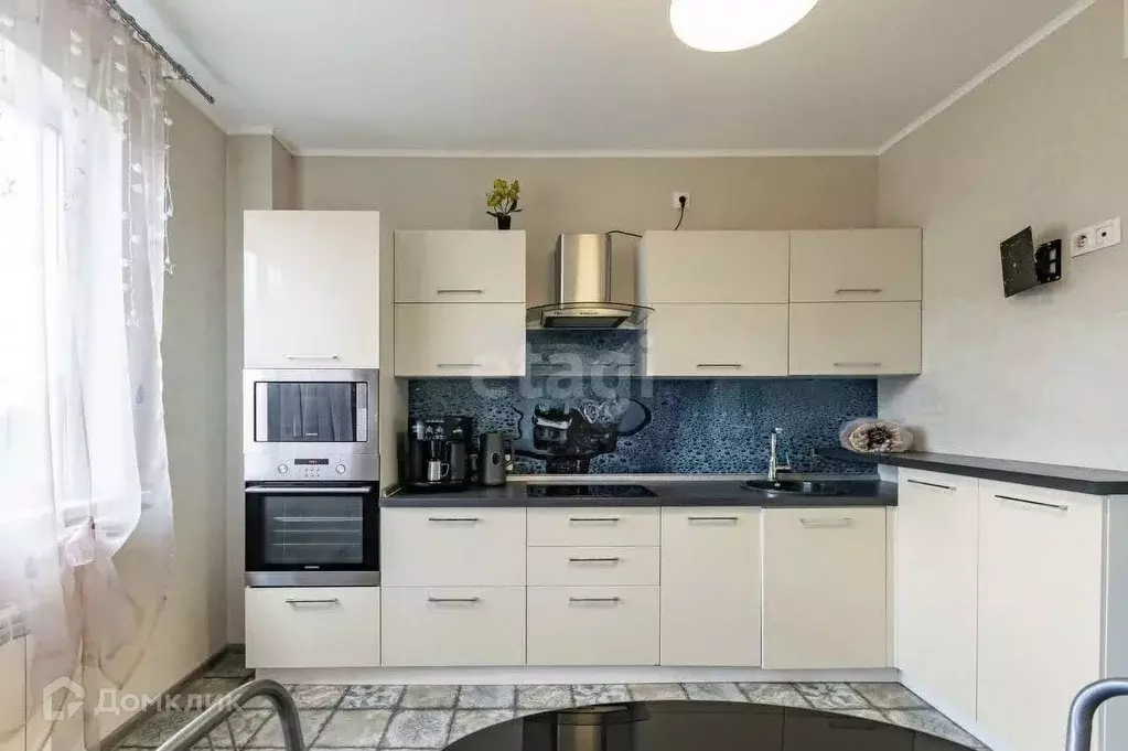 Продаётся 2-к квартира, 68.1 м - Фото 1