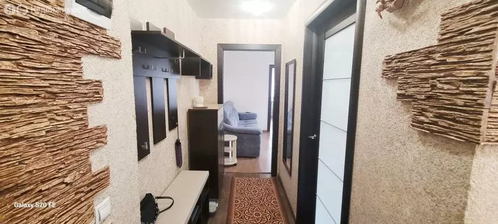 4-комнатная квартира: Ленинск-Кузнецкий, улица Крупина, 29 (60 м) - Фото 0