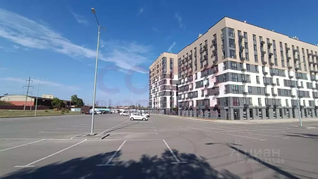 1-к кв. Волгоградская область, Волгоград ул. Тракторостроителей, 27/1 ... - Фото 1
