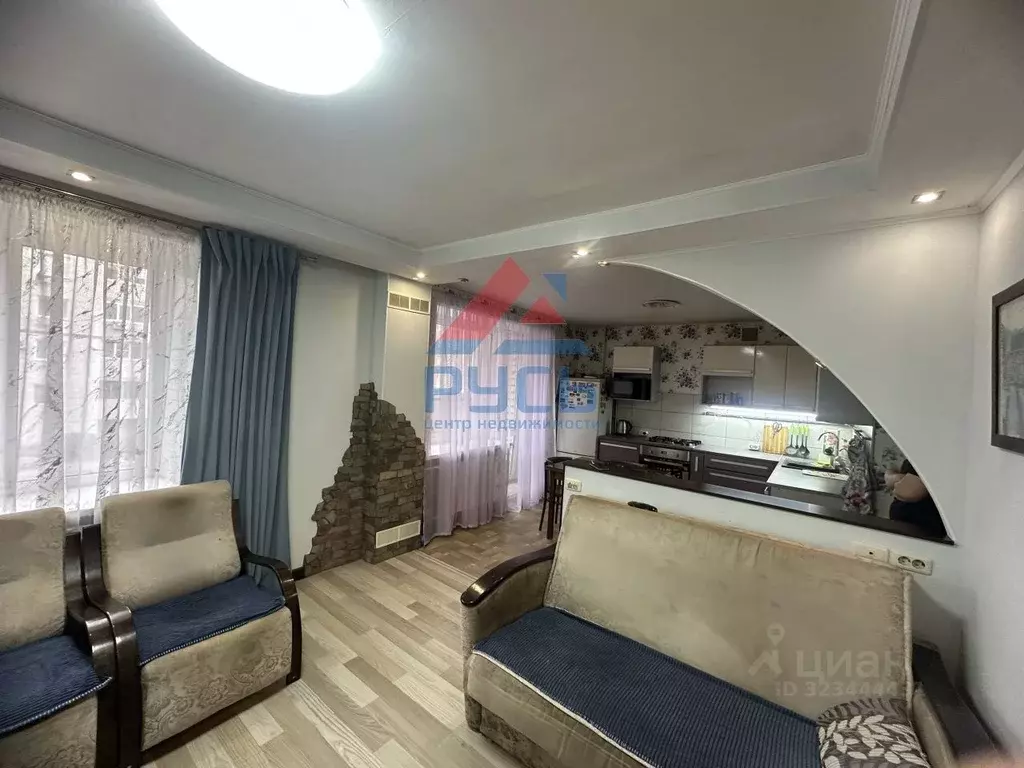 2-к кв. Челябинская область, Коркино ул. Калинина, 13 (63.1 м) - Фото 1