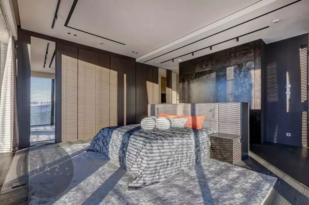 2-к кв. Москва 1-й Красногвардейский проезд, 22с2 (126.5 м) - Фото 1