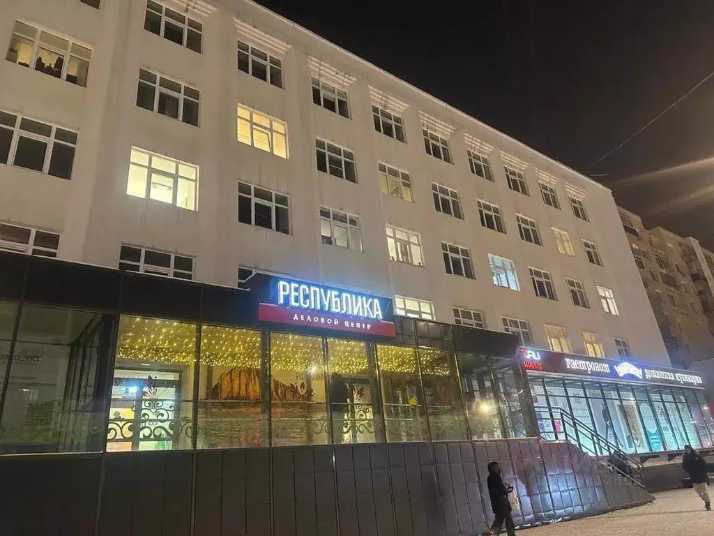 Торговая площадь в Саха (Якутия), Якутск просп. Ленина, 17 (24 м) - Фото 0