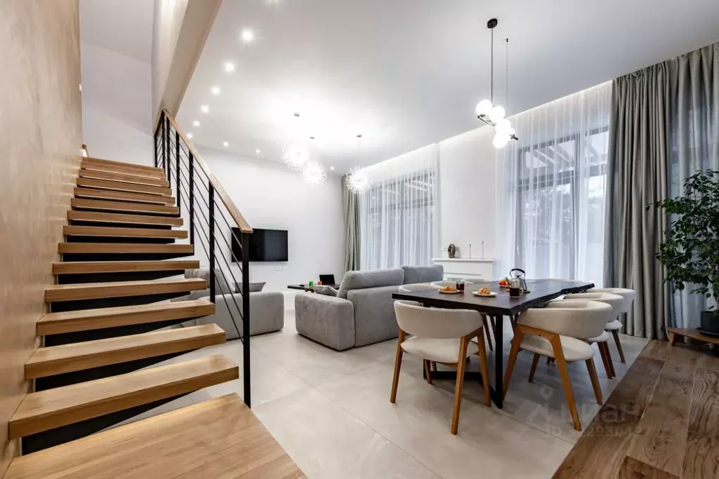 Дом в Московская область, Наро-Фоминский городской округ, д. Сырьево  ... - Фото 2