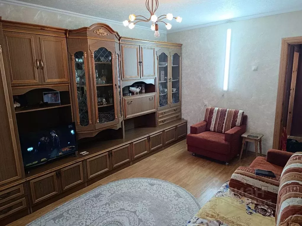 2-к кв. Белгородская область, Белгород ул. Губкина, 15 (47.4 м) - Фото 2