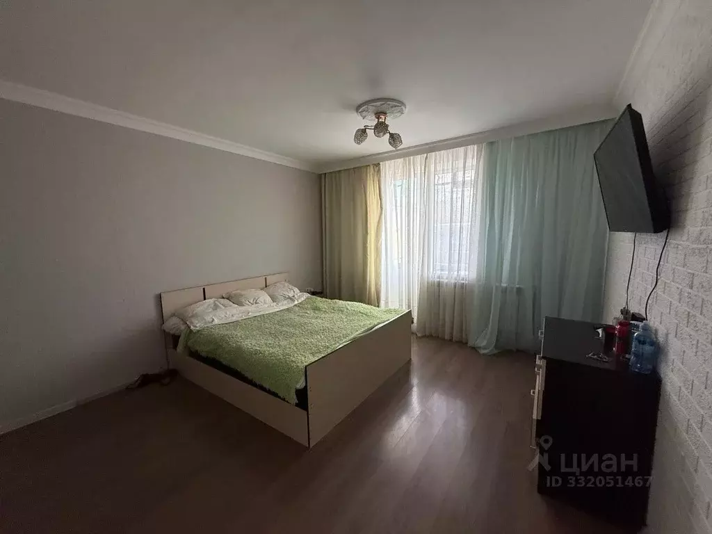 1-к кв. Крым, Евпатория ул. 9 Мая, 142Б (36.5 м) - Фото 1