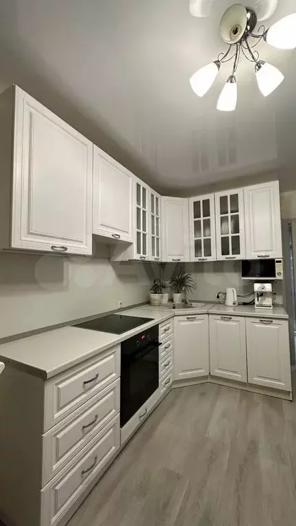 2-к. квартира, 46 м, 6/9 эт. - Фото 1