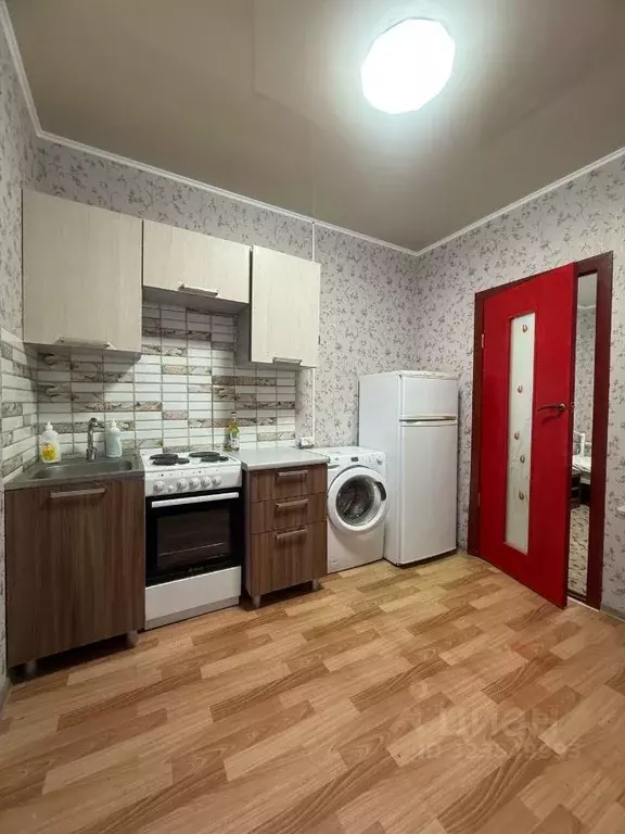 1-к кв. Крым, Симферополь ул. Мелек, 9 (30.0 м) - Фото 1