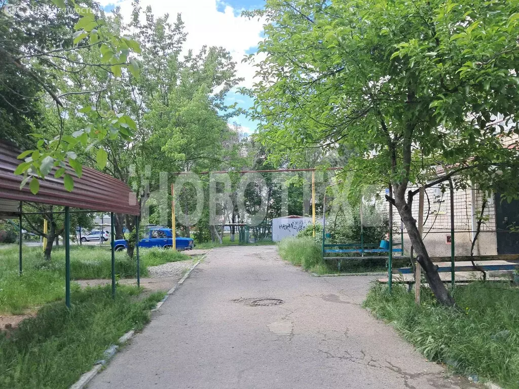 3-комнатная квартира: Горячий Ключ, улица Герцена, 54 (66 м) - Фото 0