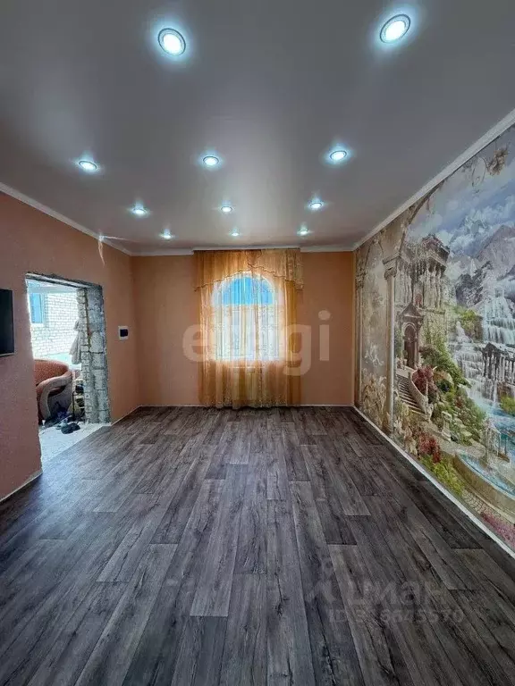 Коттедж в Белгородская область, Губкин ул. Королева, 12А (346 м) - Фото 1