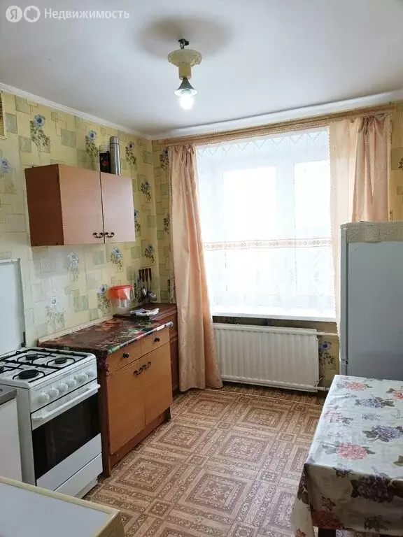 2-комнатная квартира: Кириши, улица Строителей, 2 (45 м) - Фото 1