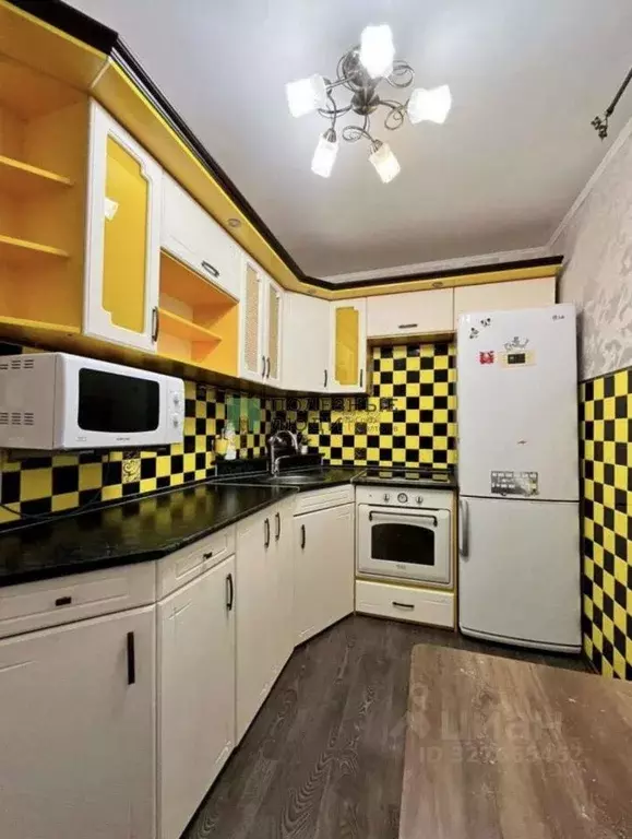 2-к кв. Белгородская область, Белгород ул. Белгородского полка, 25 ... - Фото 2