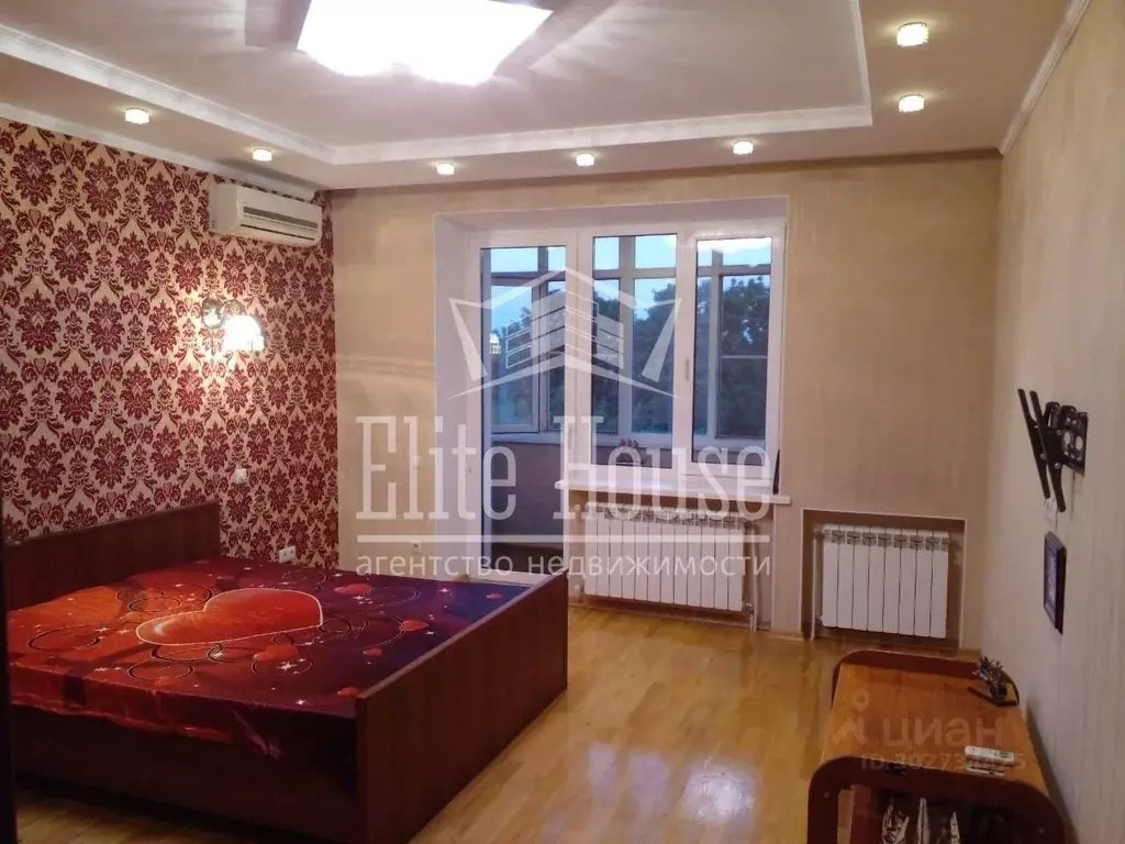 2-к кв. Калужская область, Калуга ул. Никитина, 42 (70.0 м) - Фото 0
