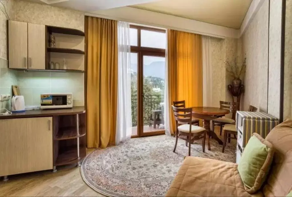 1-к кв. Крым, Ялта ул. Боткинская, 2В (30.0 м) - Фото 1