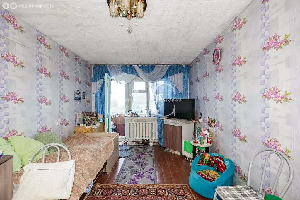 3-комнатная квартира: Берёзовский, улица Анучина, 4 (61.6 м) - Фото 1