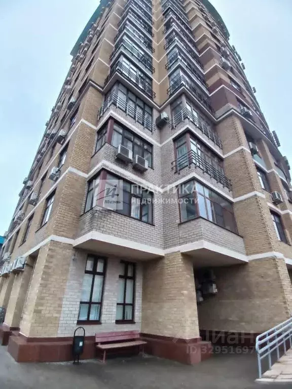 3-к кв. Москва ул. Маршала Катукова, 24к3 (100.4 м) - Фото 1