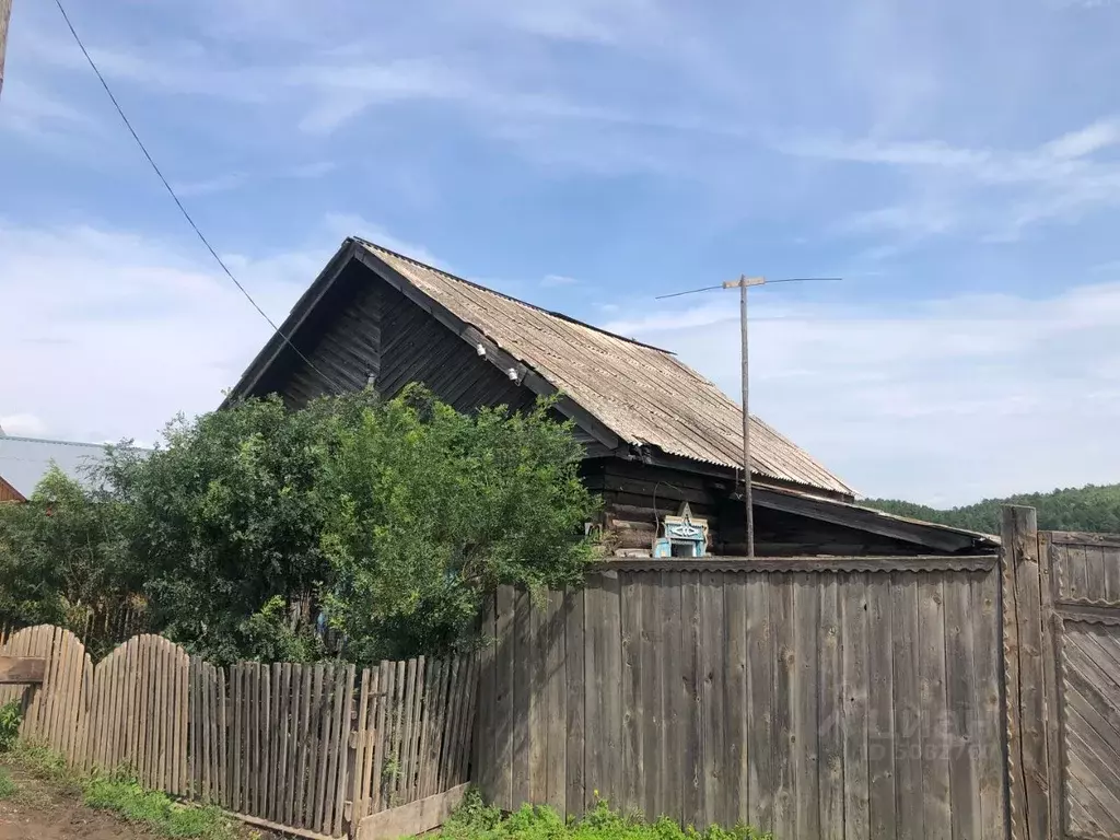 Дом в Иркутская область, Аларский район, с. Табарсук ул. Чумакова ., Купить  дом Табарсук, Аларский район, ID объекта - 50010521061