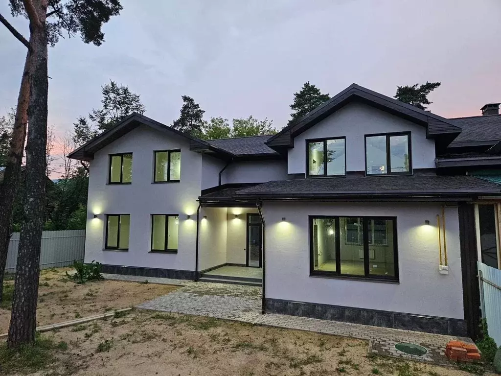 Дом в Московская область, Пушкино Звягино мкр, Комсомольский проезд, 4 ... - Фото 2