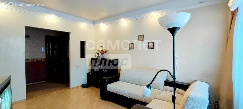 3-комнатная квартира: Липецк, улица Катукова, 8 (64.8 м) - Фото 2