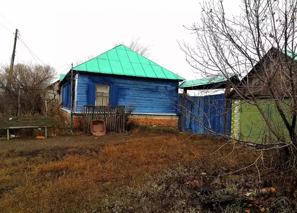 Дом в Саратовская область, Татищевский район, Идолгское муниципальное ... - Фото 1
