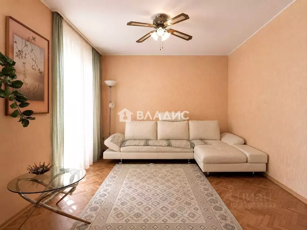 4-к кв. Карелия, Петрозаводск ул. Фурманова, 3 (105.4 м) - Фото 1