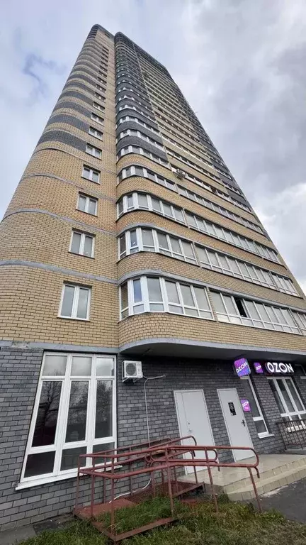 3-к кв. Чувашия, Чебоксары ул. Энергетиков, 6 (81.3 м) - Фото 1