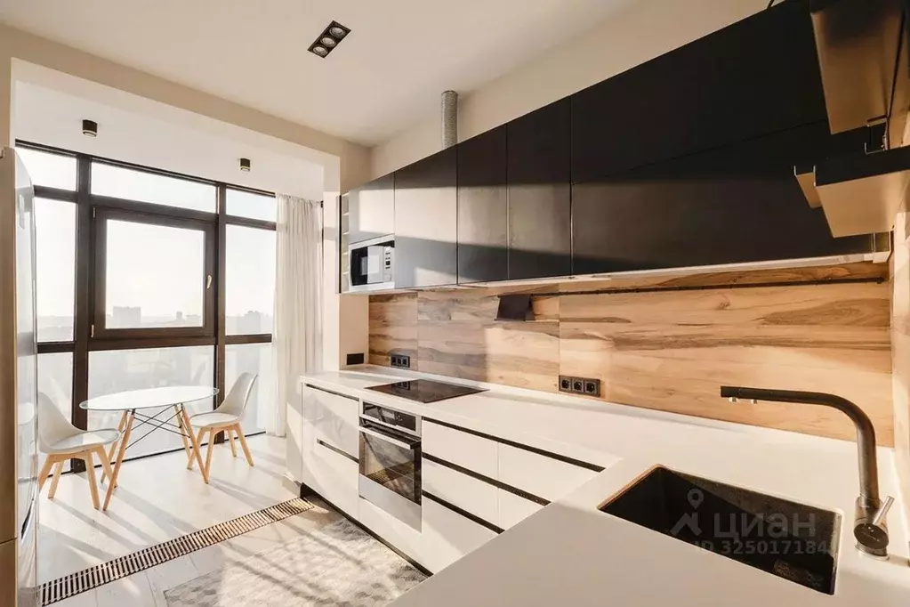 2-к кв. Московская область, Химки ул. Кудрявцева, 12 (77.3 м) - Фото 1