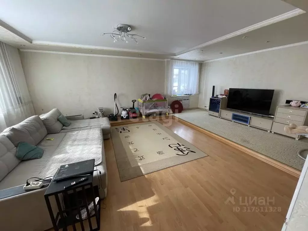 Дом в Сахалинская область, Южно-Сахалинск Мучной пер., 22А (180 м) - Фото 1