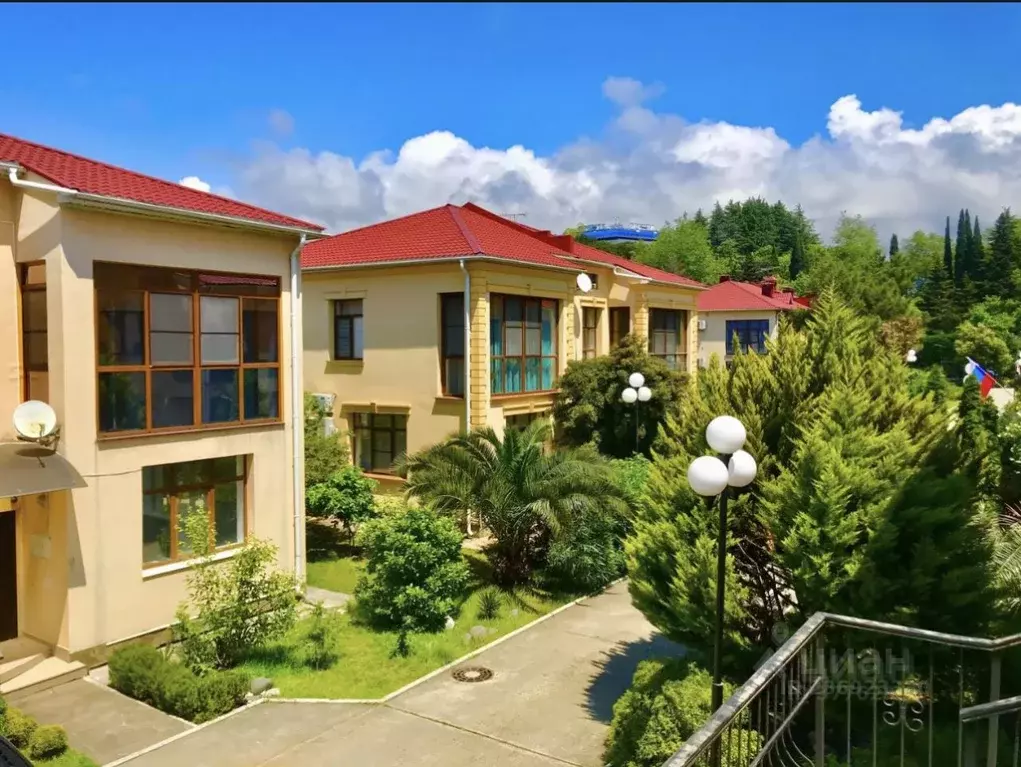 Дом в Краснодарский край, Сочи ул. Ленина, 217а (200 м) - Фото 0