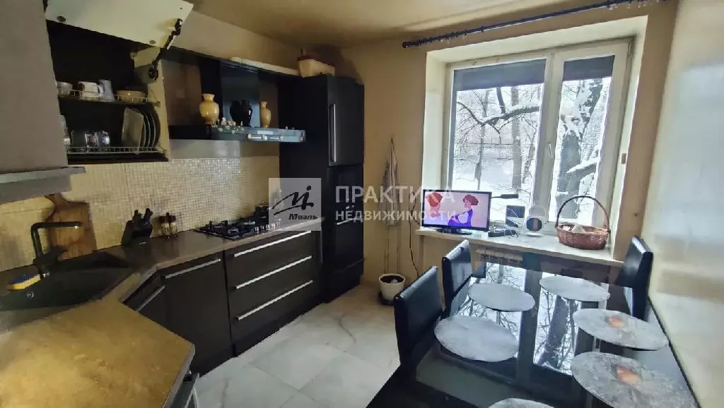 Продается 3-комнатная квартира - Фото 1