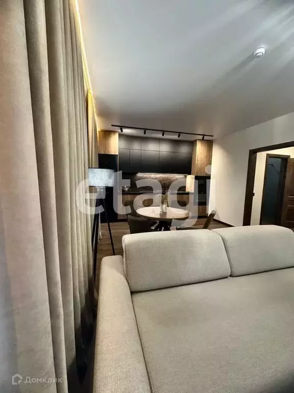 Продаётся 2-к квартира, 62.5 м - Фото 0