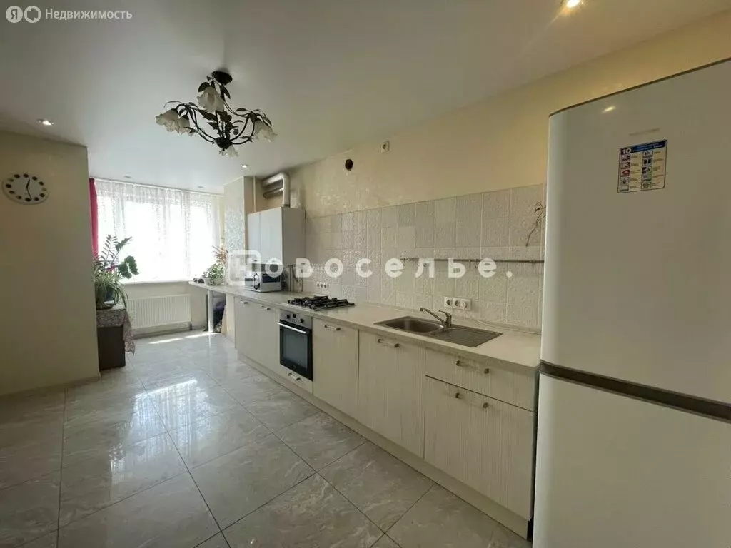 2-комнатная квартира: Рязань, Татарская улица, 13к1 (81 м) - Фото 0