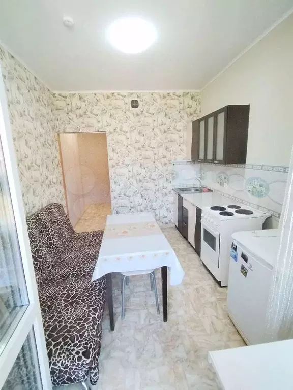 1-к. квартира, 44 м, 2/4 эт. - Фото 1